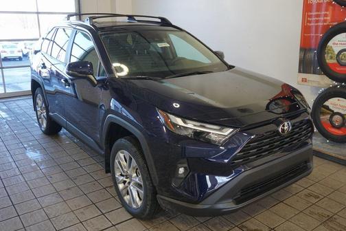 2025 Toyota RAV4 XLE Premium