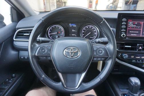 Midnight Black Metallic 2024 Toyota Camry SE