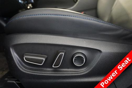 2018 Toyota Prius Four Touring