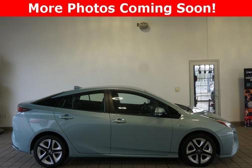 2018 Toyota Prius Four Touring