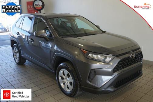 2022 Toyota RAV4 LE