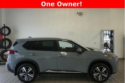2022 Nissan Rogue SL