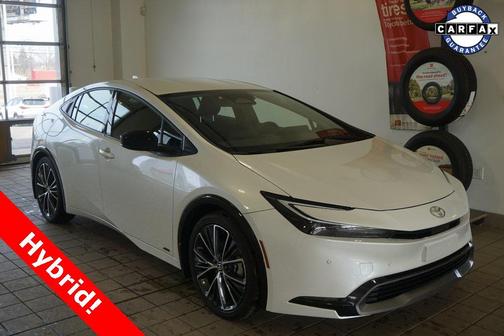 2024 Toyota Prius XLE