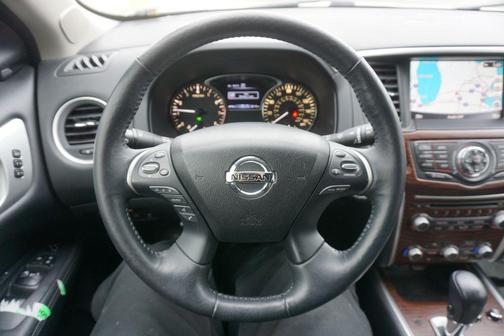 2019 Nissan Pathfinder Platinum