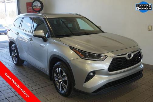 2021 Toyota Highlander Hybrid XLE