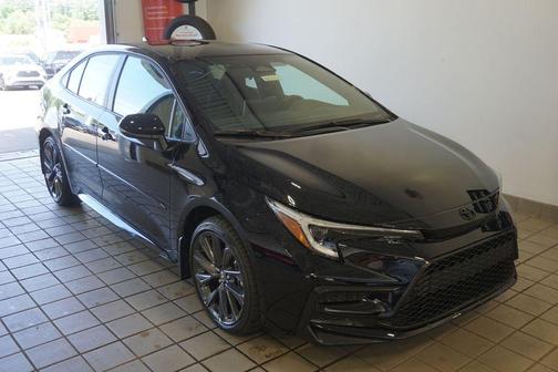 Midnight Black Metallic 2026 Toyota Corolla SE