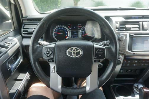 Blizzard Pearl 2019 Toyota 4Runner Limited