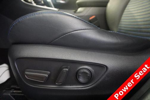 2020 Toyota RAV4 Hybrid SE