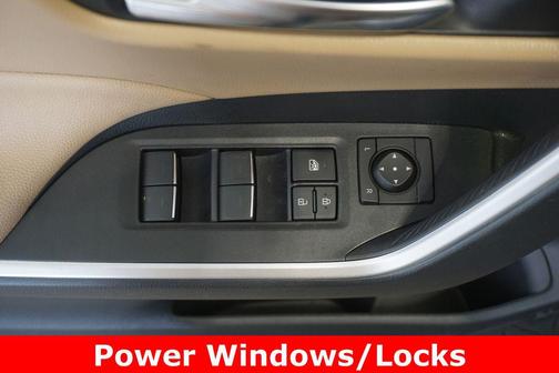 Ice Cap 2025 Toyota RAV4 Hybrid XLE