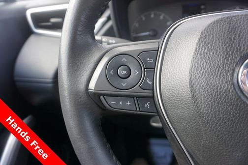 Sonic Silver 2024 Toyota Corolla Cross LE