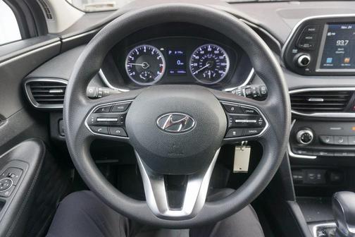 2019 Hyundai SANTA FE SE 2.4