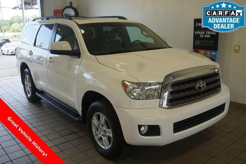 Super White 2017 Toyota Sequoia SR5