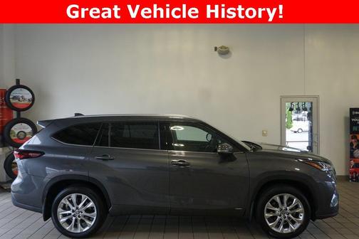 2024 Toyota Highlander Hybrid Limited