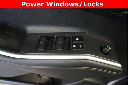 2023 Toyota Highlander Hybrid LE