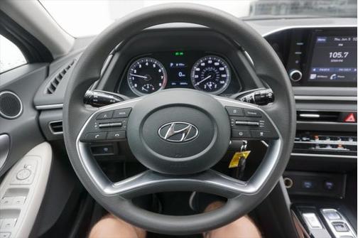 2023 Hyundai SONATA SE