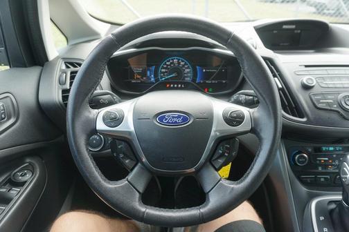 2017 Ford C-Max Hybrid SE