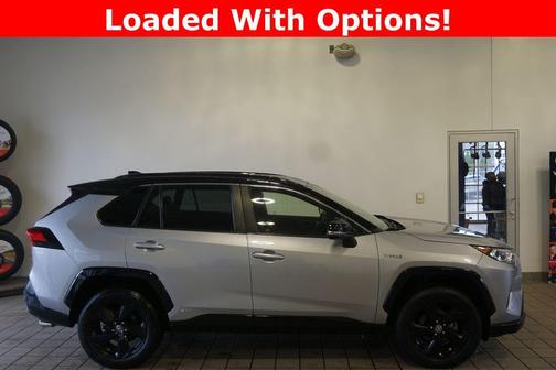 2020 Toyota RAV4 Hybrid SE