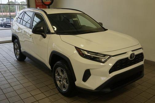 2025 Toyota RAV4 Hybrid LE