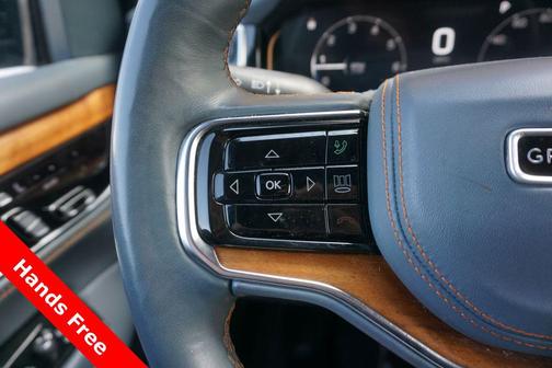 Bright White Clearcoat 2022 Jeep Grand Wagoneer Series II 4x4