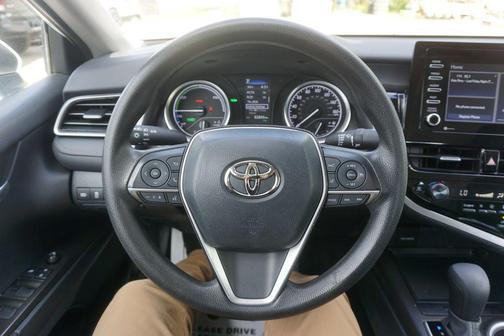 Ice Cap 2023 Toyota Camry LE