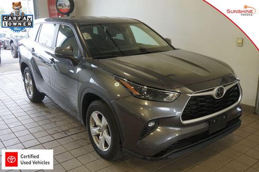 Magnetic Gray Metallic 2024 Toyota Highlander LE