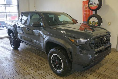 2026 Toyota Tacoma Hybrid TRD Off Road