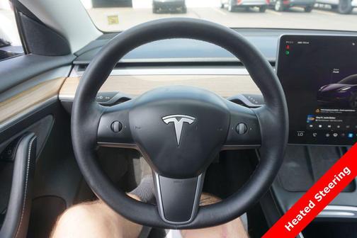 Black 2022 Tesla Model 3 Long Range
