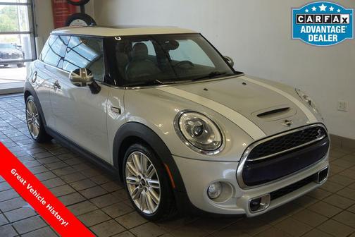 White Silver 2017 MINI Hardtop Cooper S