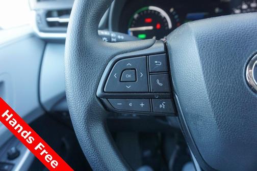 2025 Toyota Sienna LE