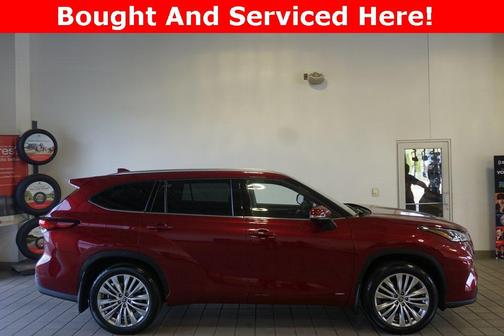 2023 Toyota Highlander Hybrid Platinum