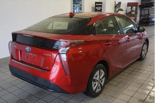 2016 Toyota Prius Two Eco