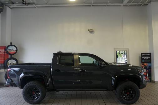 2025 Toyota Tacoma TRD Pro