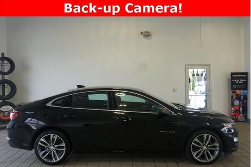 2022 Chevrolet Malibu FWD LT