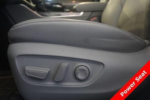 Magnetic Gray Metallic 2025 Toyota Highlander Limited