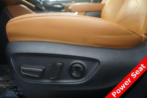 2025 Toyota Highlander Platinum