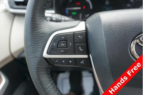 2024 Toyota Sienna XLE 7 Passenger