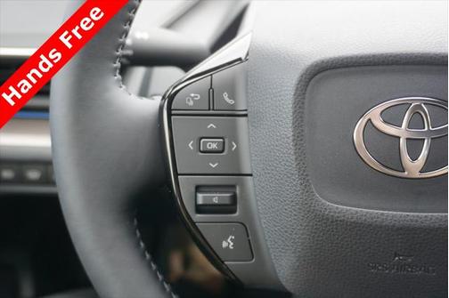 2025 Toyota Prius XLE
