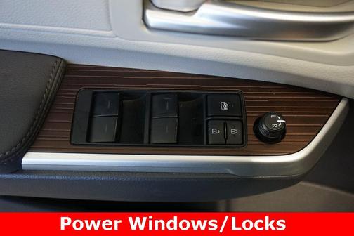 2024 Toyota Sienna XLE 7 Passenger