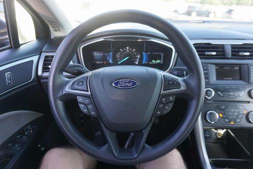 2017 Ford Fusion Hybrid S