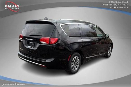 2020 Chrysler Pacifica Touring-L Plus