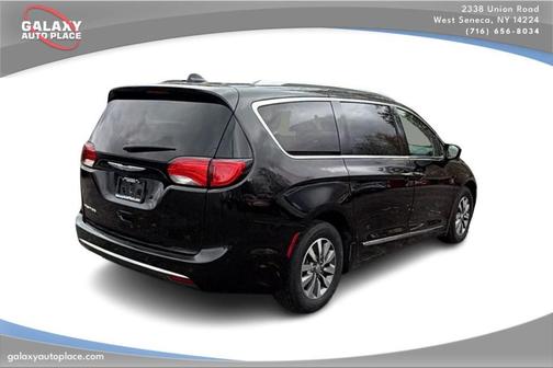 2020 Chrysler Pacifica Touring-L Plus