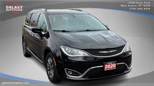 2020 Chrysler Pacifica Touring-L Plus