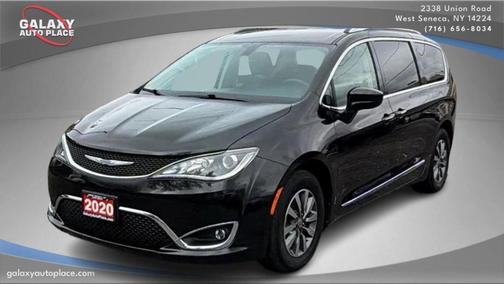 2020 Chrysler Pacifica Touring-L Plus