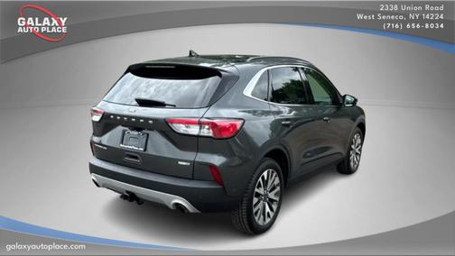 2020 Ford Escape Titanium