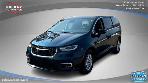 2023 Chrysler Pacifica Touring-L