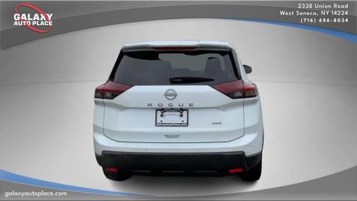 2025 Nissan Rogue SV