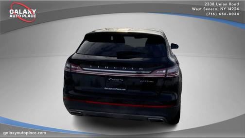 2019 Lincoln Nautilus Select