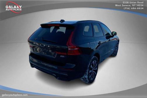 2025 Volvo XC60 B5 Core