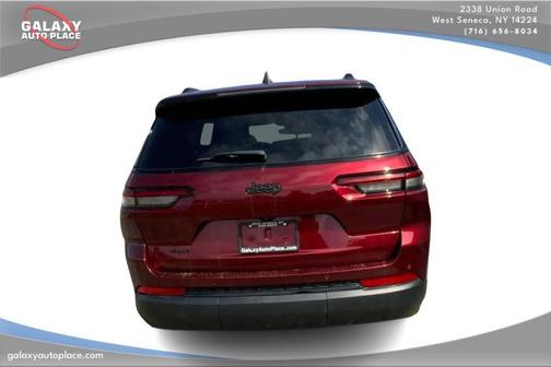 2023 Jeep Grand Cherokee L Laredo