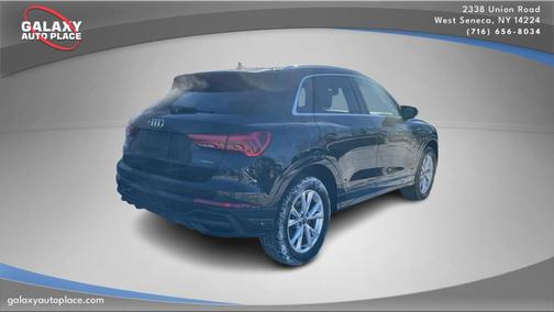 2024 Audi Q3 45 S line Premium